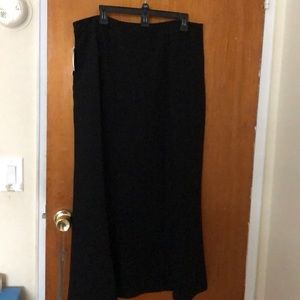 Size 18 black skirt